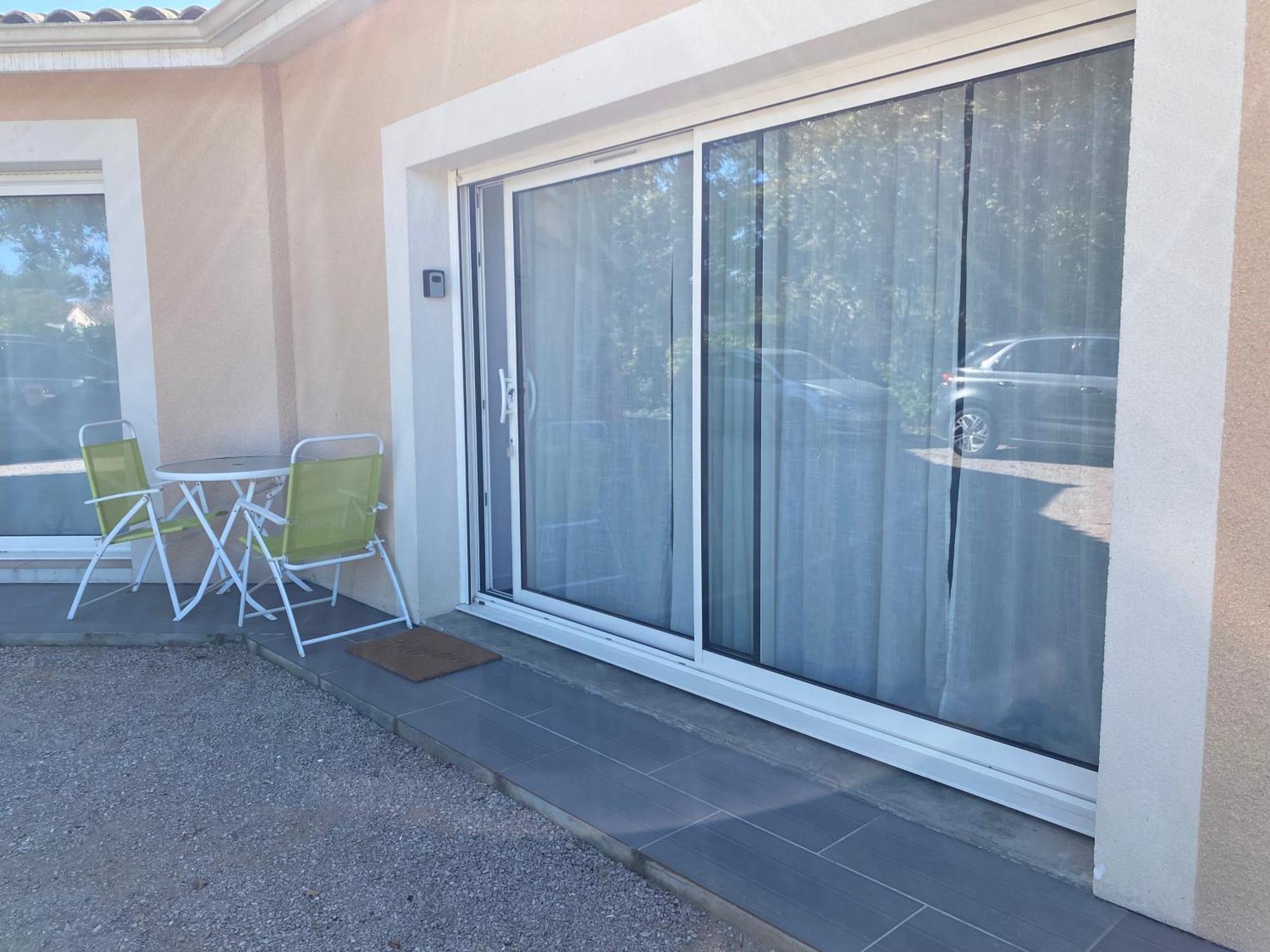 Studio Neuf Tout Equipe Castres-Gironde Exterior photo